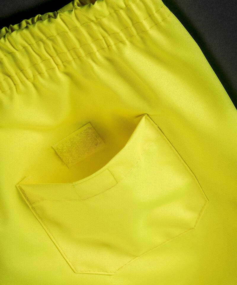 Hi-Vis trousers pockets