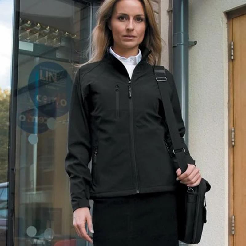 WOMEN’S BASELAYER SOFTSHELL JACKET